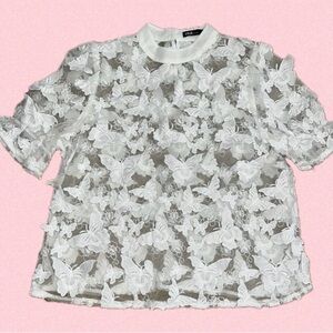 INA White 3D Butterfly Lace Short-Sleeve Top